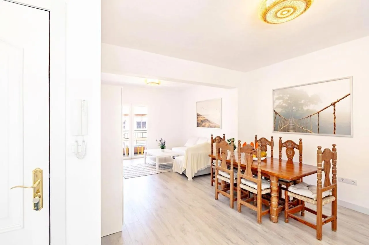 City Loft - Helles Und Geraeumiges Apartment In Santa Cruz スペイン